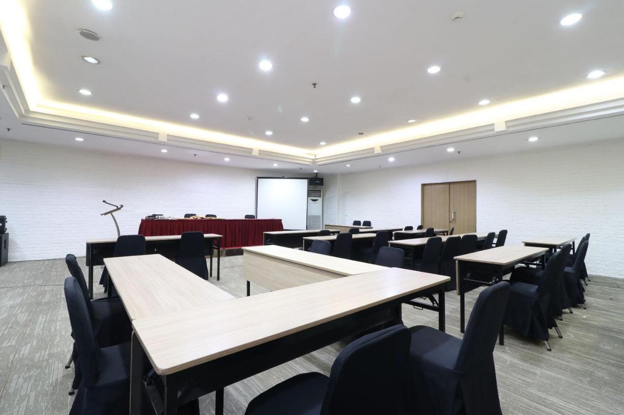 Tamarin Hotel Jakarta Manage By Vib Hospitality Management Extérieur photo