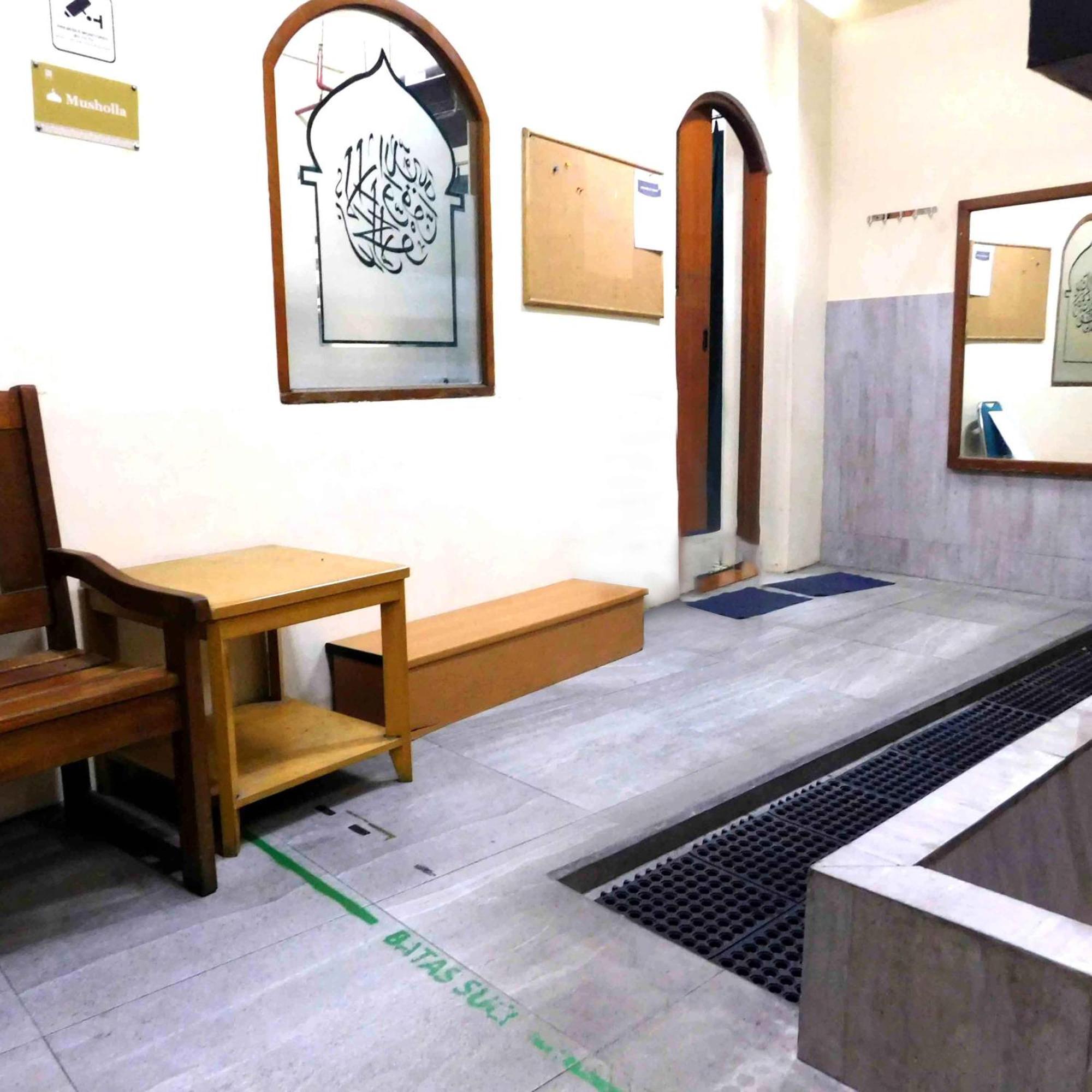 Tamarin Hotel Jakarta Manage By Vib Hospitality Management Extérieur photo