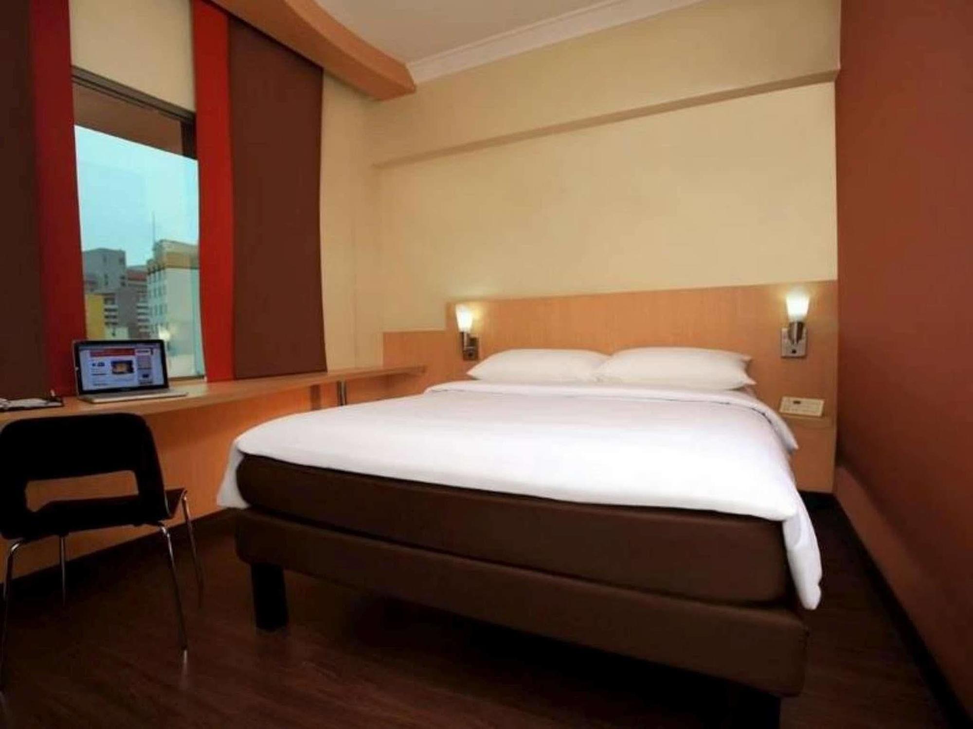 Tamarin Hotel Jakarta Manage By Vib Hospitality Management Extérieur photo